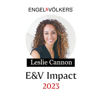 Awarded to the Advisor who is an excellent example to the shop and an exemplary advocate of brand culture. This Advisor utilizes systems, resources and hard work to become a top contributor t