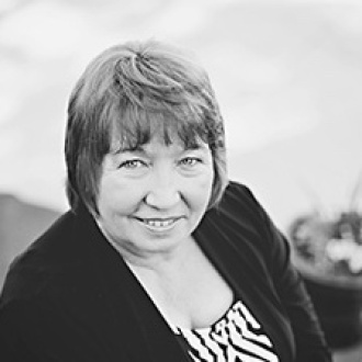 Tracey Davies