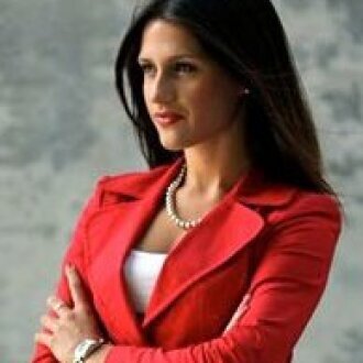 Elena Day