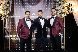 2022 Remax Chariman's Club Award