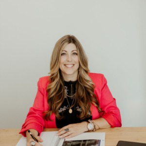 Melissa Mackenzie